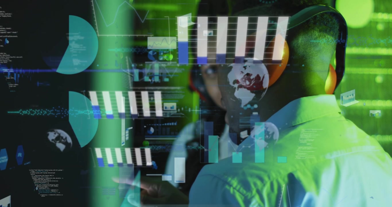 Animation af databehandling over afroamerikanske medarbejdere i et serverrum.