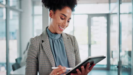 businesswoman using tablet in office
