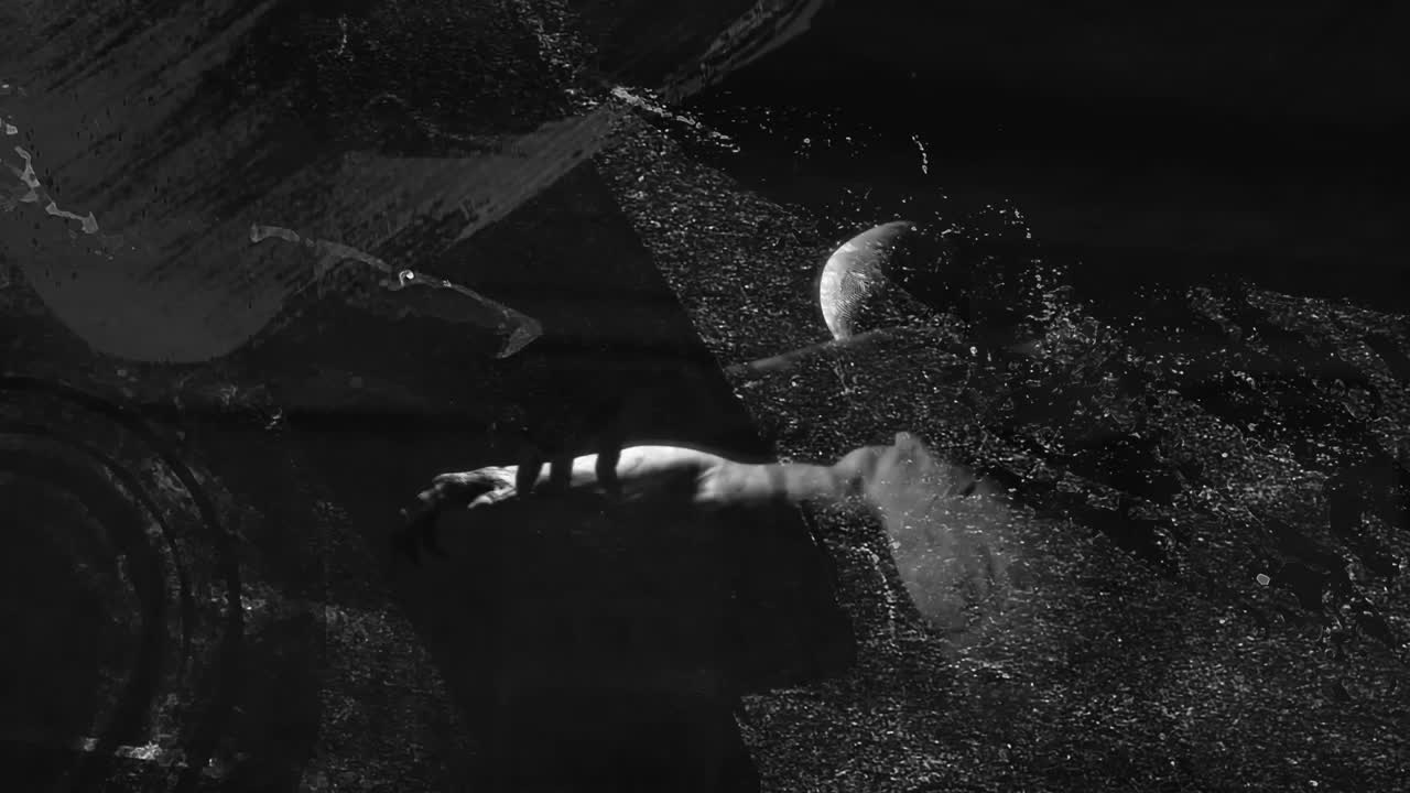 анимация форм, движущихся над зомби, идущими на хэллоуин