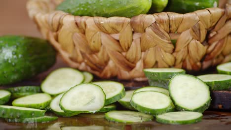 the slices of cucumber on a cutting board