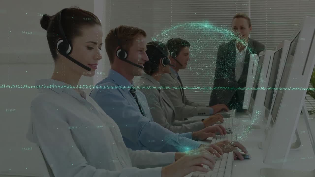 animazione dell'elaborazione dei dati finanziari su diversi uomini d'affari con cuffie