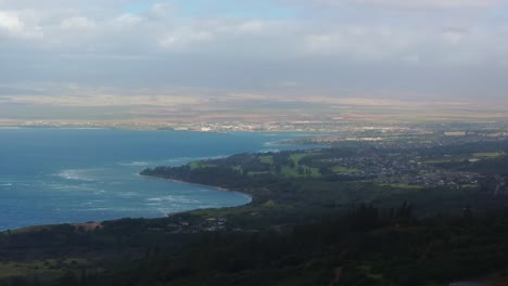 Vistas-Panorámicas-Costeras-De-Las-Tierras-Bajas-Del-Oeste-De-Maui-En-La-Costa-Norte-De-La-Isla.