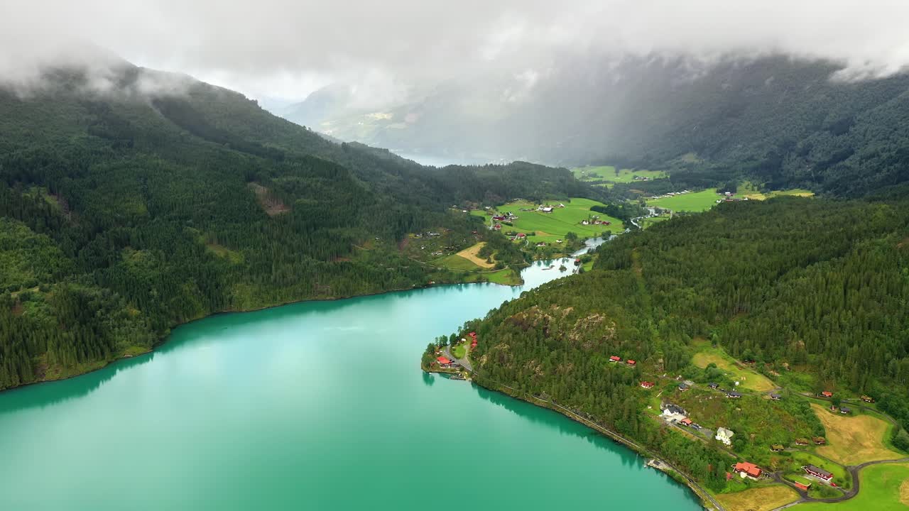 아름다운 자연 노르웨이 자연 풍경 로바트넷 호수