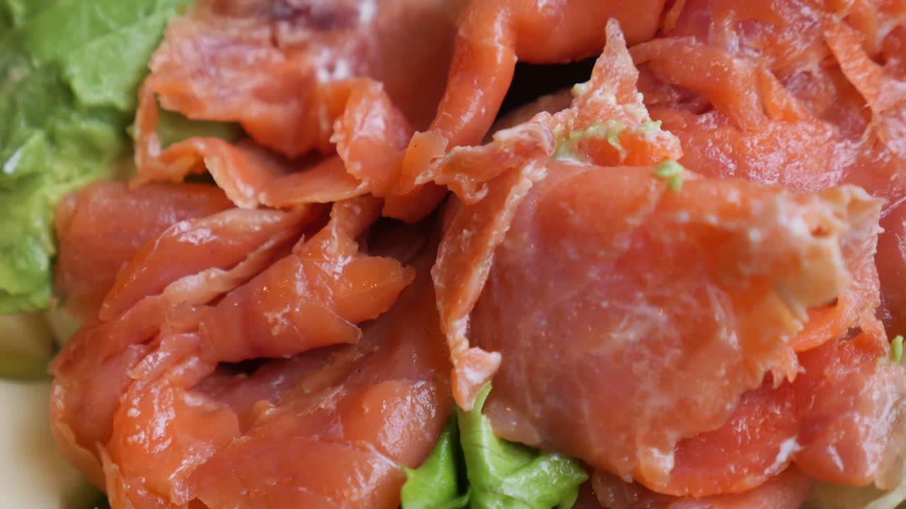 Salmone e lattuga