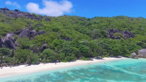 Aerial-view-of-beautiful-Seychelles