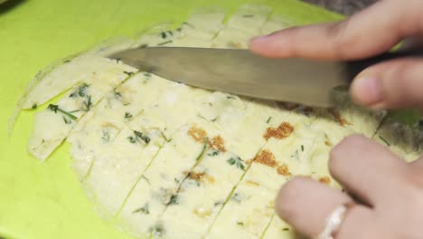 cortando una tortilla