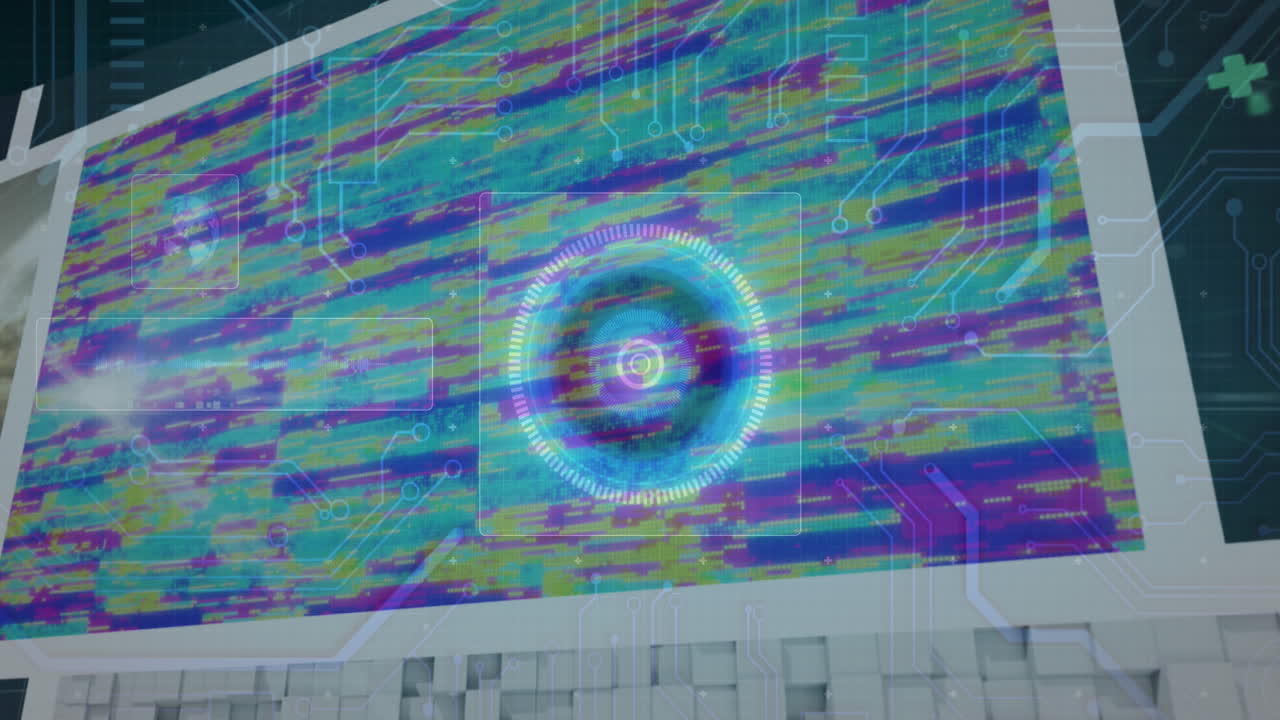 анимация сканирования и обработки данных на экранах