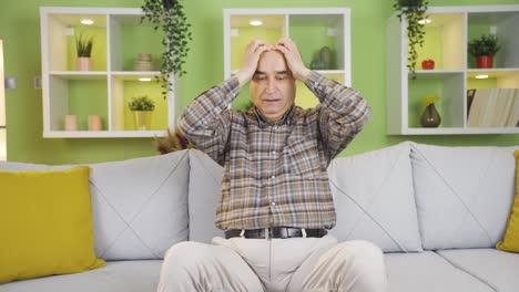 the panicked old man is uneasy and depressed.