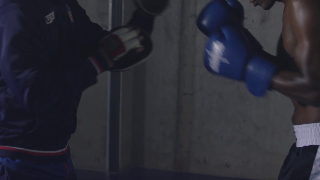 sesión de entrenamiento de boxeo