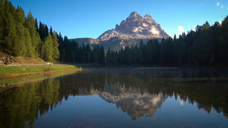 Montaña-Dolomitas---Tre-Cime-Di-Lavaredo-En-Italia