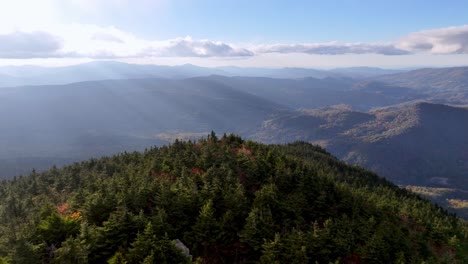 Pico-Calloway,-Montaña-Del-Abuelo-Nc,-Antena-De-Carolina-Del-Norte