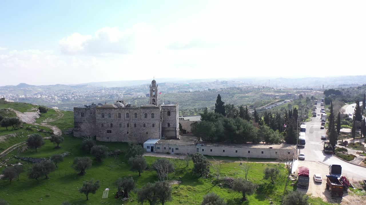 엘리야스 수도원 과 베들레 을 배경 으로, 공중 에서 볼 수 있다