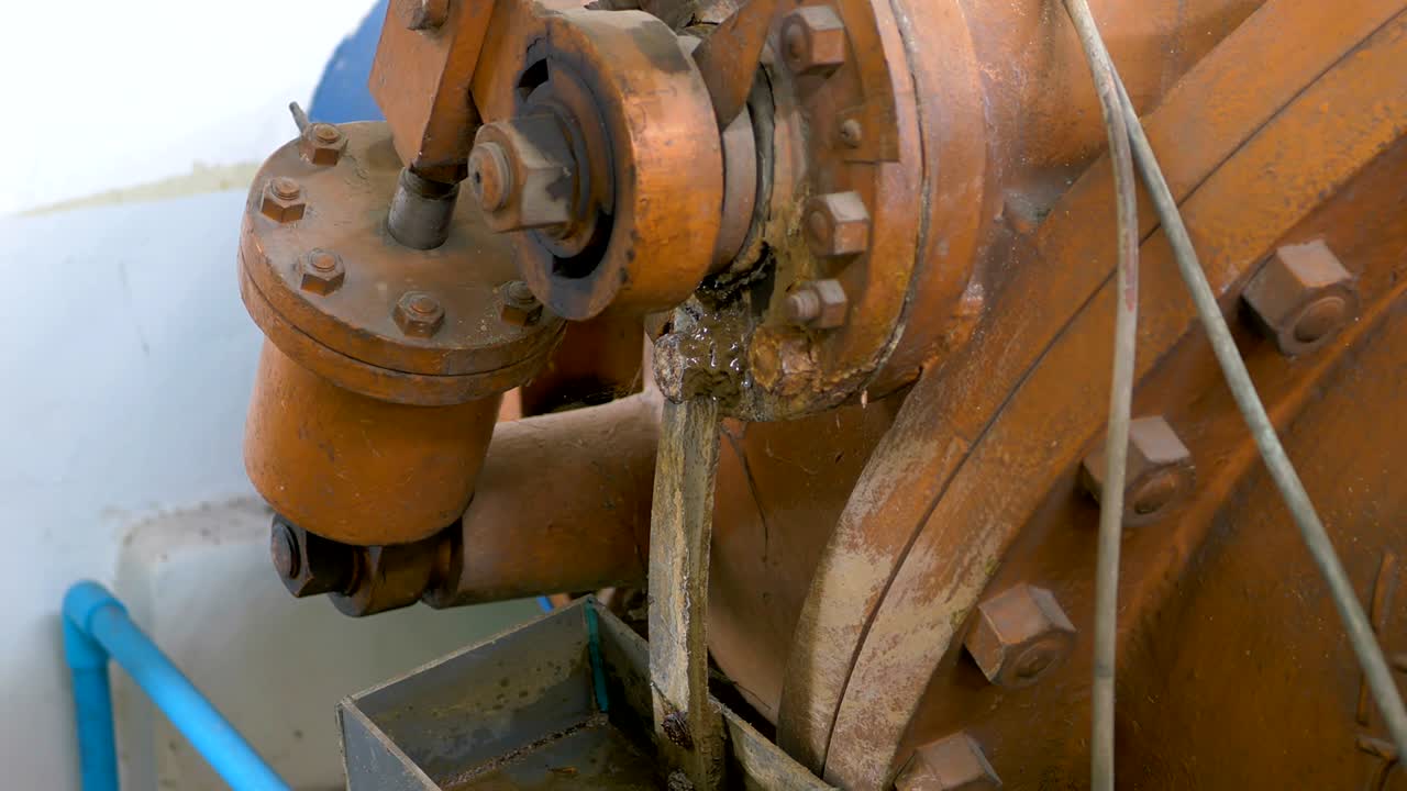 eje de accionamiento de acero de una bomba de agua
