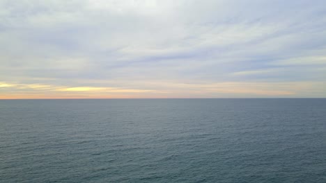 Hora-Dorada-En-El-Paisaje-Acuático-De-Nelson-Bay-En-Nueva-Gales-Del-Sur,-Australia