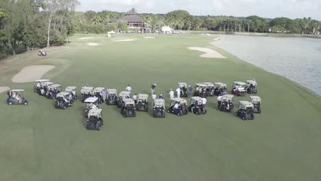 golfers waiting for the shot at national tournament, la romana casa de campo