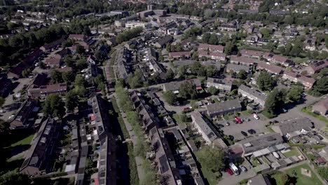 Antena-Del-Barrio-Residencial-En-Los-Suburbios-De-Zutphen.