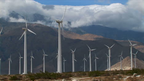 wind turbines generate electricity 2