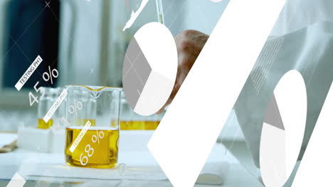 animación del procesamiento de datos sobre un científico caucásico en el laboratorio