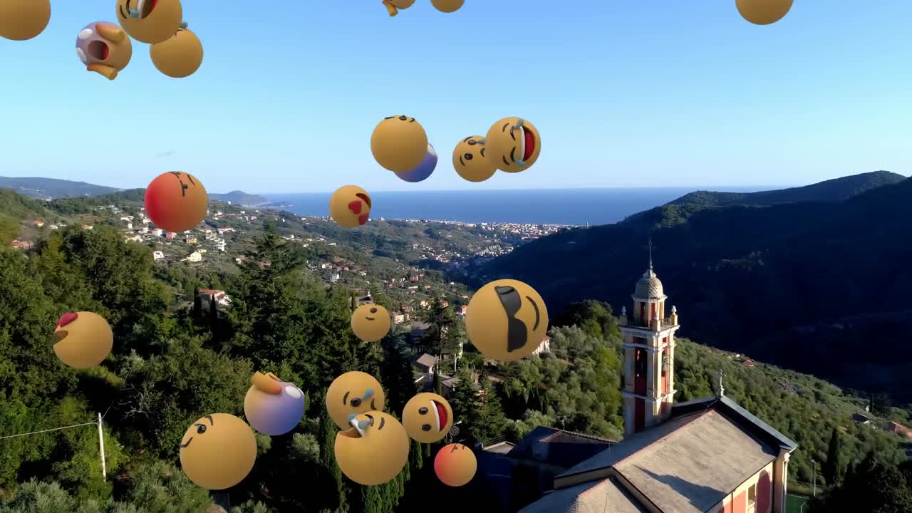 composición digital de varios emojis de rostros flotando contra la vista aérea del paisaje urbano