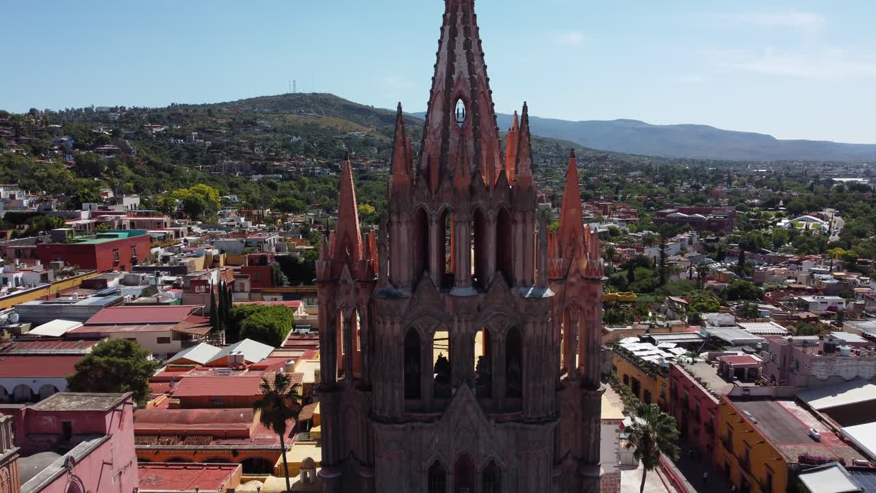 la hermosa catedral de san miguel allende, méxico