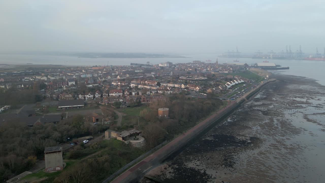 Fortificazioni della Seconda Guerra Mondiale a Harwich, filmato drone 4K