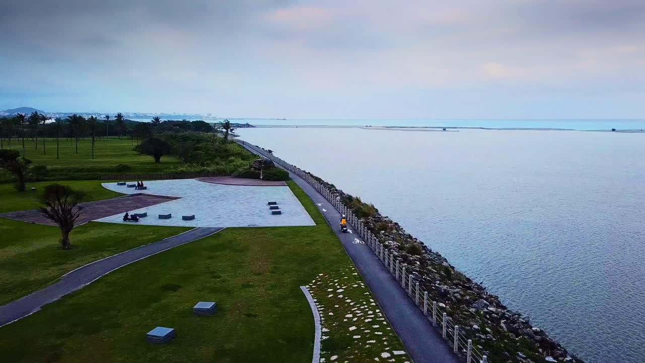 해안 자전거 도로 huilanwan waterfront hualien bay taiwan 空拍 台灣 花蓮 洄瀾??