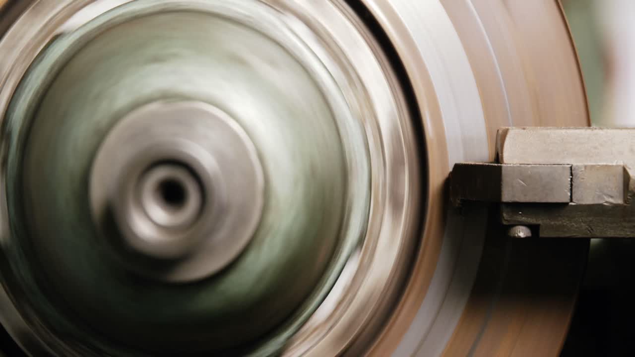 крупный план тормозного стеллажа