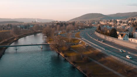 river on one side and the highway on the other