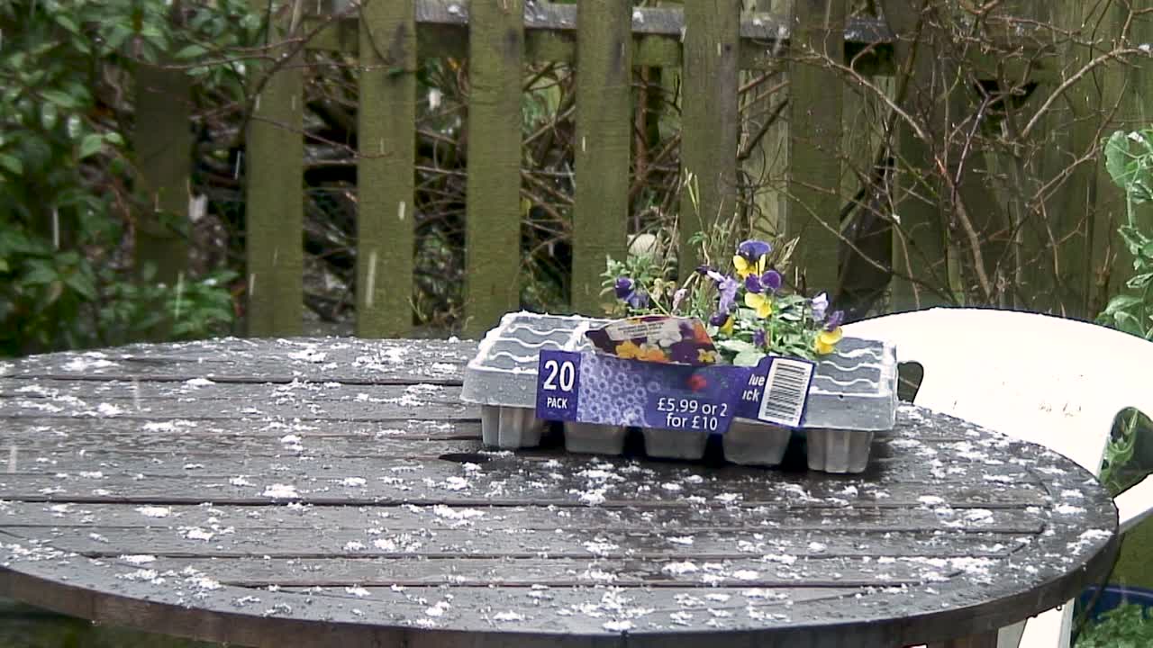 primera fuerte tormenta de nieve en el condado de rutland, reino unido