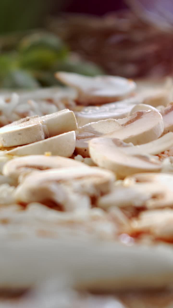 Red onion pizza toppings