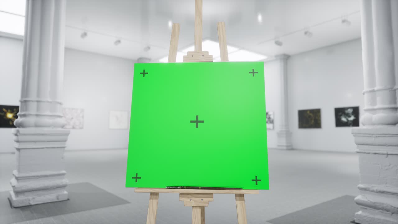 lienzo de pantalla verde en caballete en la galería