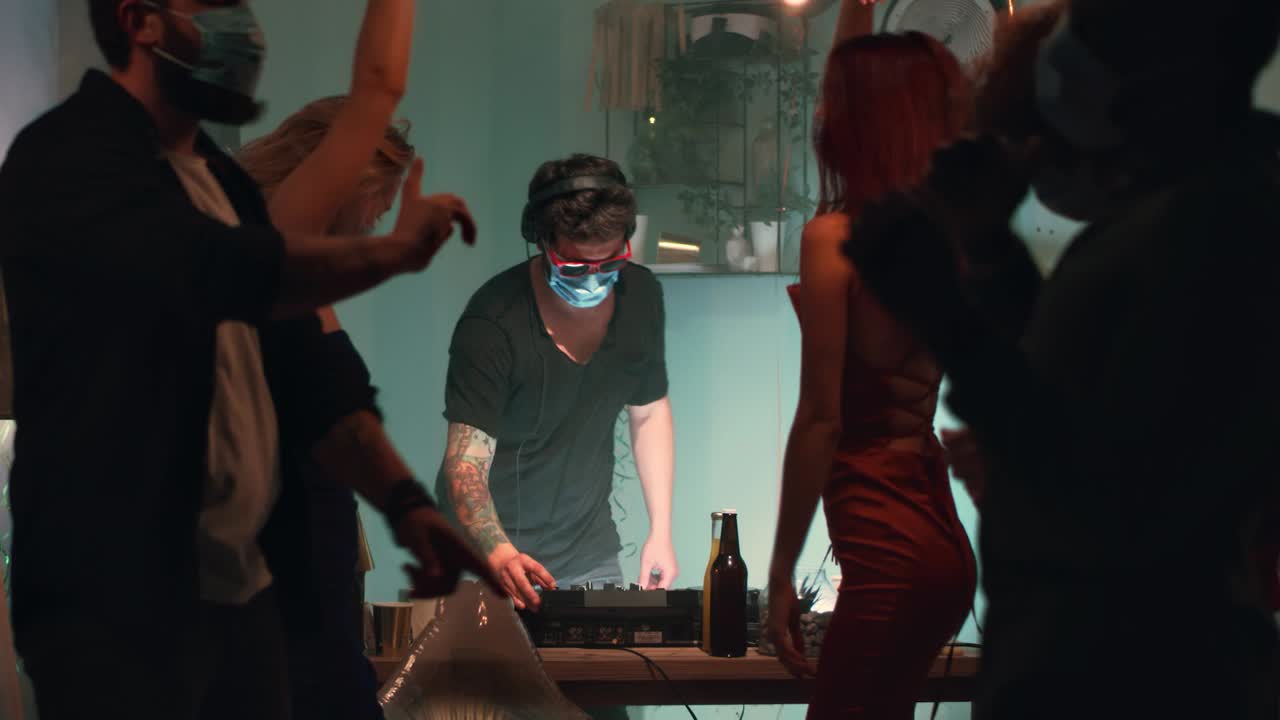 Home Party with Mask