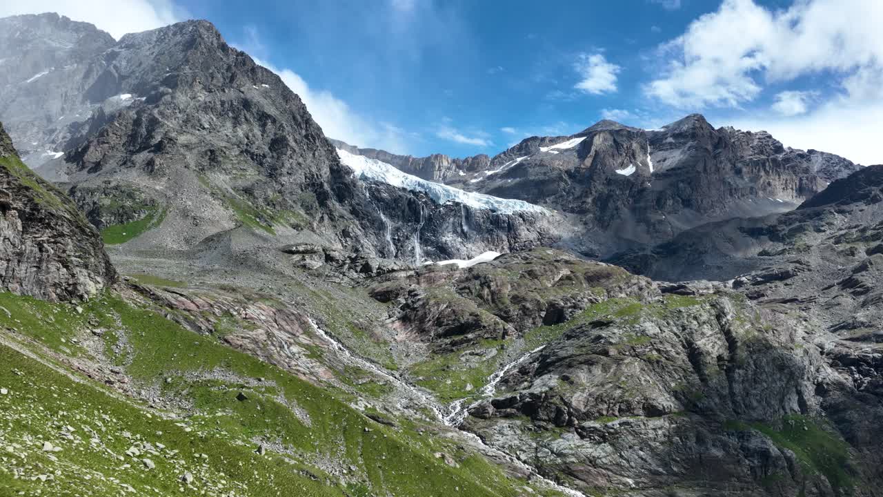 Aerial pullin Drone Shot of Fellaria's Glacier - Valmalenco - Sondrio