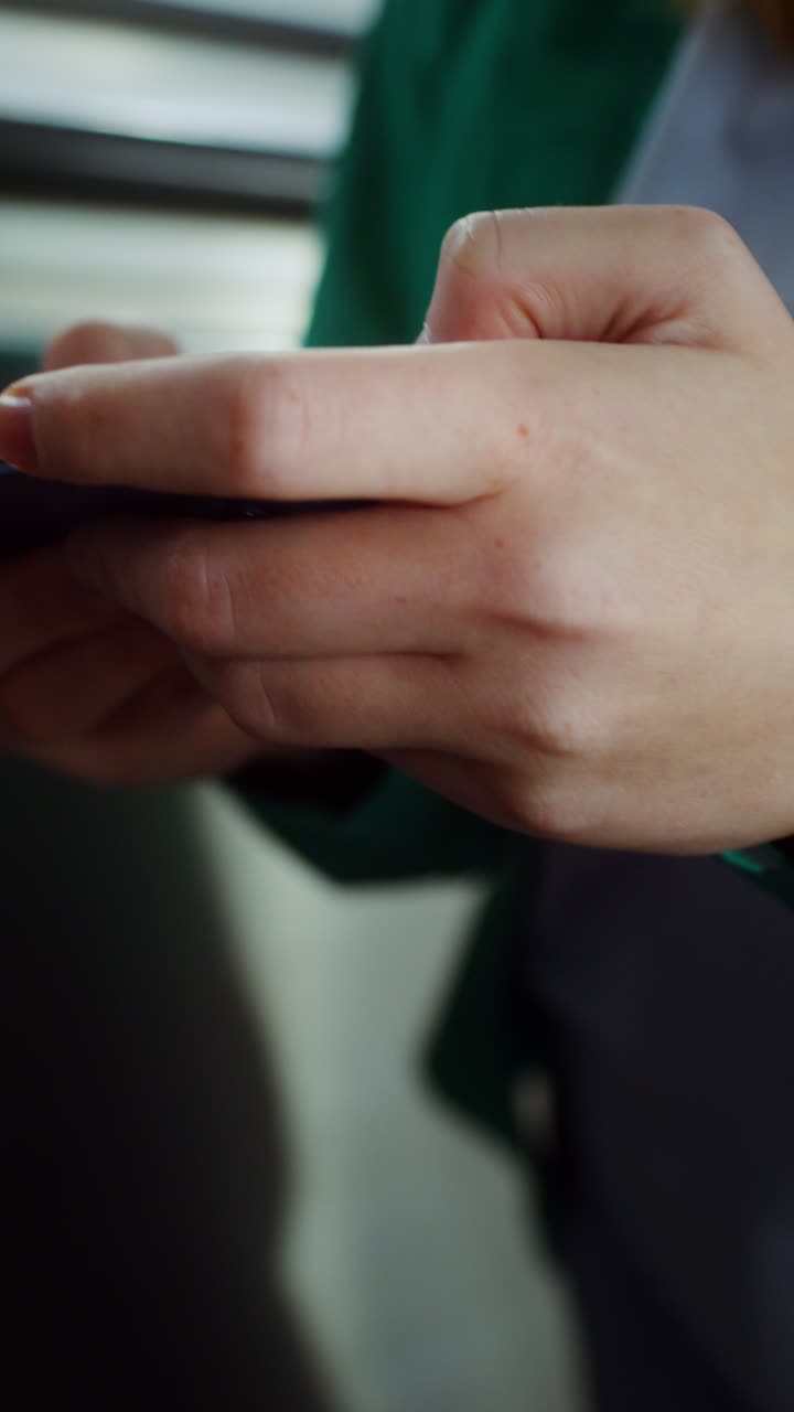 primer plano de las manos