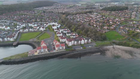 vuelo por el lado del mar de la bahía de dalgety