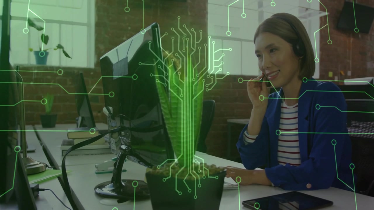 Donna che regola l'auricolare e parla per una chiamata, attivando grafici di circuiti tecnologici intorno a una succulenta