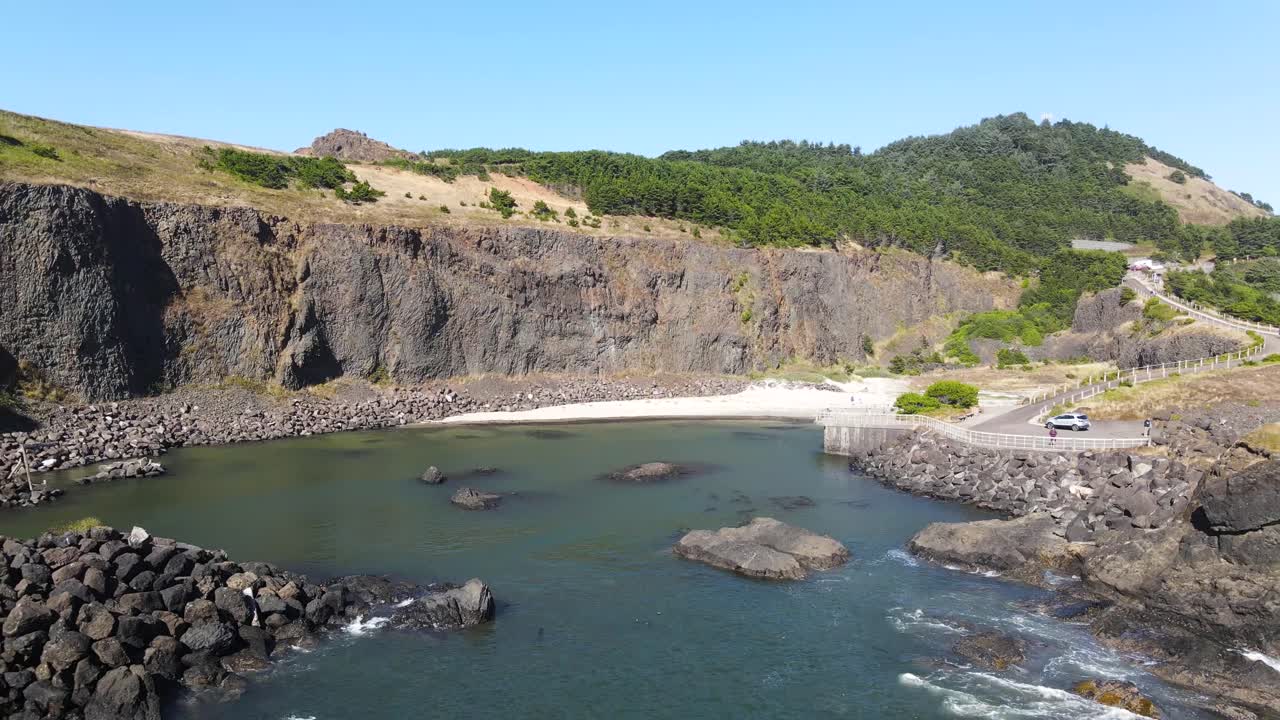 워싱턴의 태평양 북서부 해안에서 드론 비행