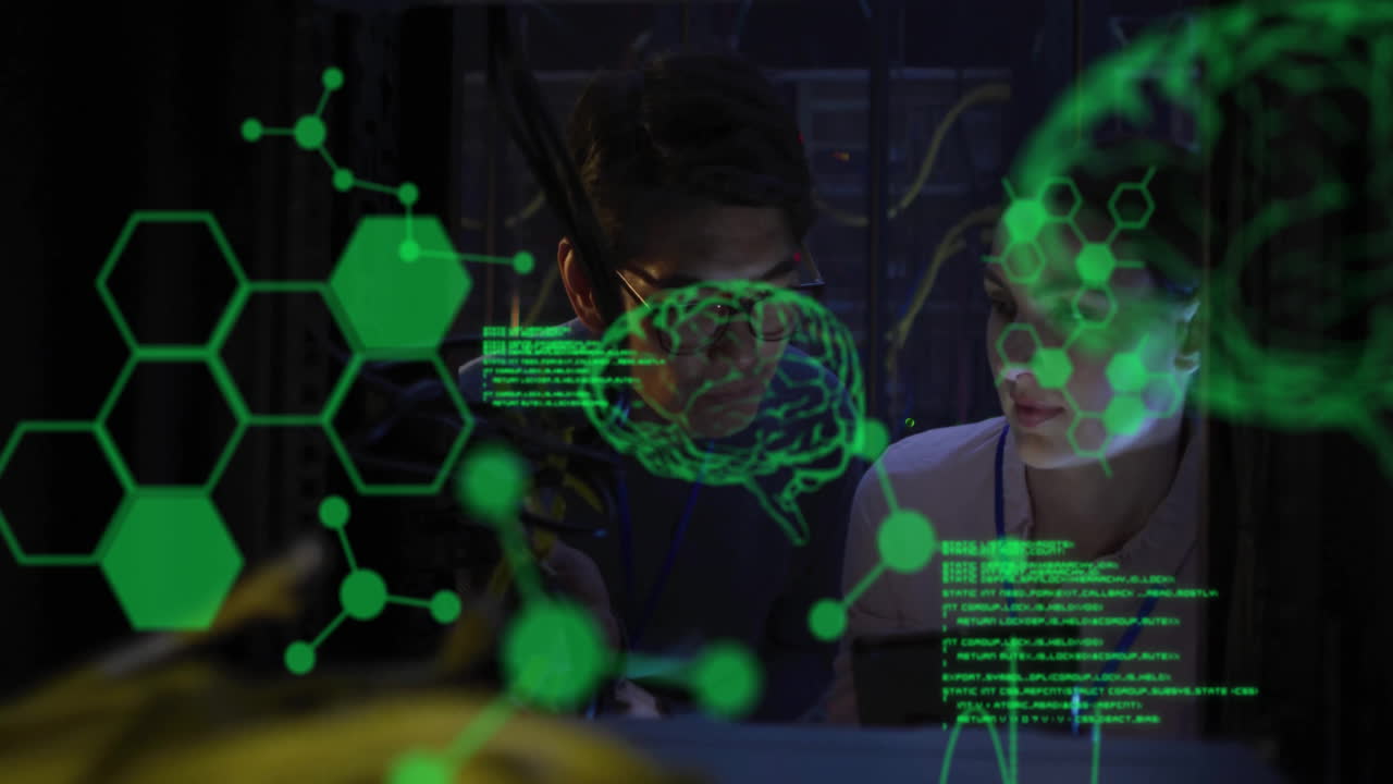 animación de procesamiento de datos con cerebros sobre diversos colegas utilizando tableta en la sala de servidores