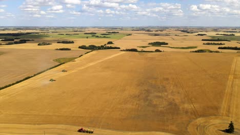 Aerial-Hyperlapse-of-colourful-Wheat-fields-in-north-America