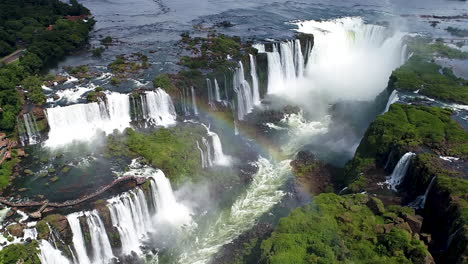 Iguazu-Wasserfälle-In-Foz-Do-Iguacu,-Parana,-Brasilien