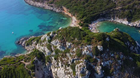 Porto-Timoni-Whee-Playa-De-Arena-En-La-Isla-De-Corfú,-Grecia