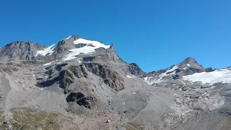 vistas aéreas del glaciar del valle de aosta