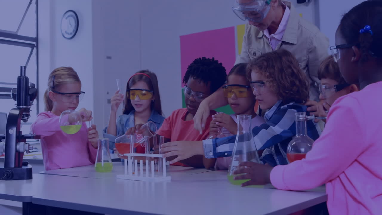 animación de estructuras elementales sobre diversos escolares y maestras en clase de química