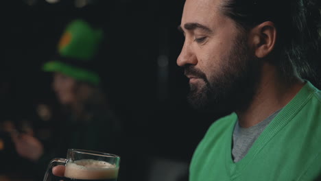 celebrating saint patrick's day in a pub 10