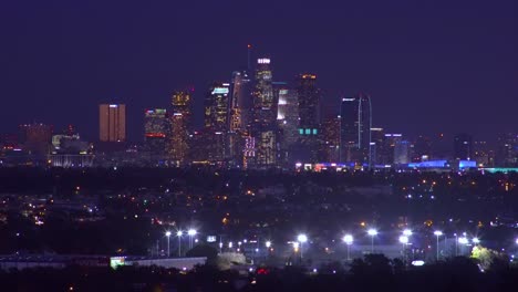 Schöne-Nacht,-Die-Aufnahme-Der-Innenstadt-Von-Los-Angeles