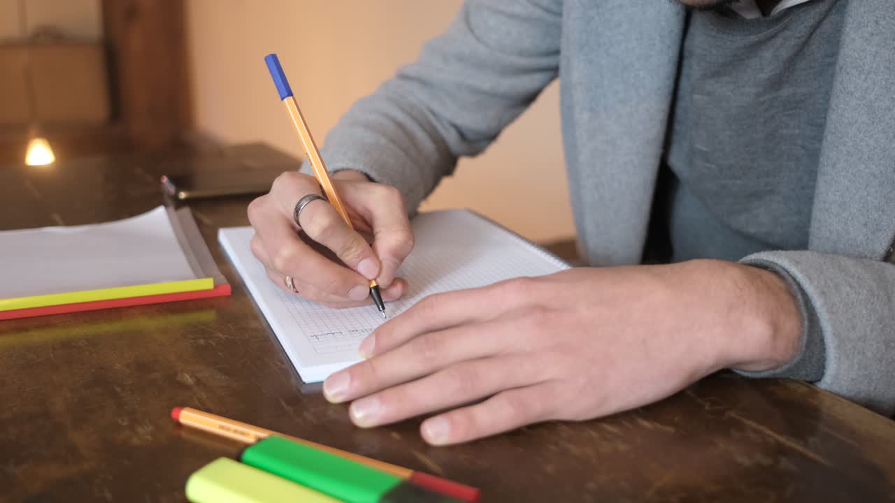 escribir en una hoja de cuaderno