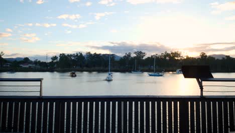 tranquilo parque ribereño, rockhampton - amanecer