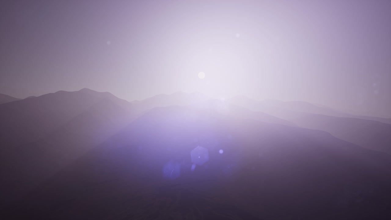 안개 속 에 있는 공중 의 초록색 언덕 풍경