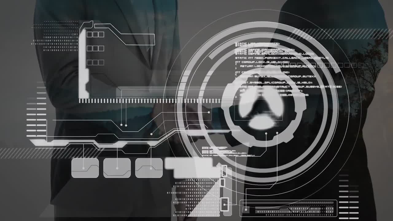 procesamiento de datos y escáner redondo contra la sección media del hombre de negocios y la mujer de negocios que se dan la mano