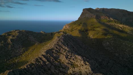 las montañas de sa calobra port de soller, palma de mallorca